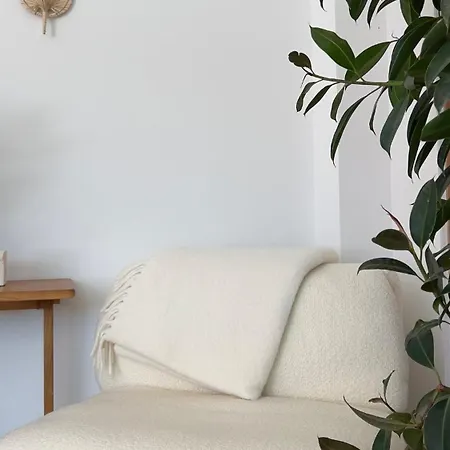 Beautiful 1-bedroom In Apartment Estepona